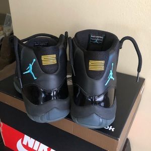 10 1/2 Gamma 11s gently used only Worn three times